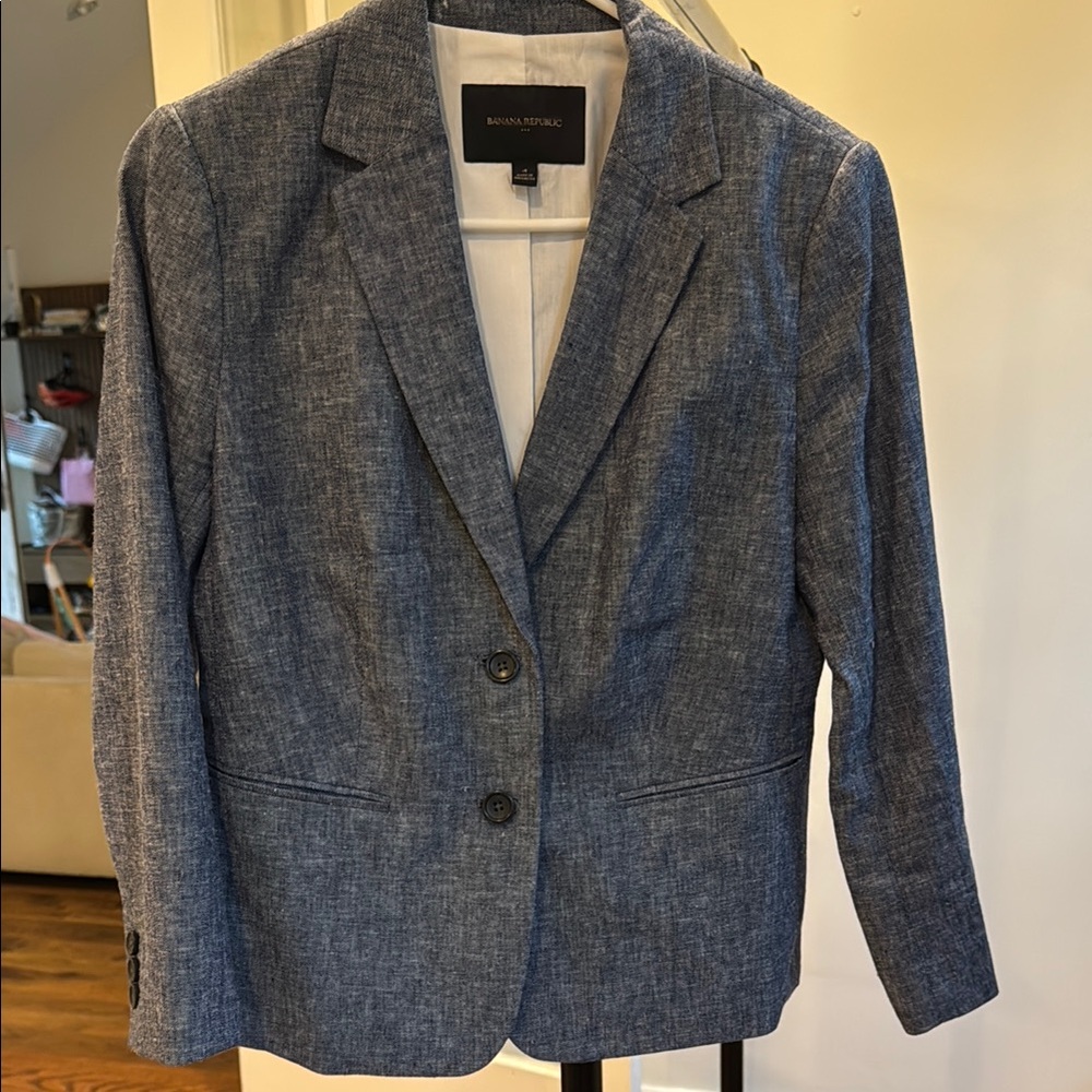 Banana Republic Blue Blazer with Notched Lapels and Tailored Fit